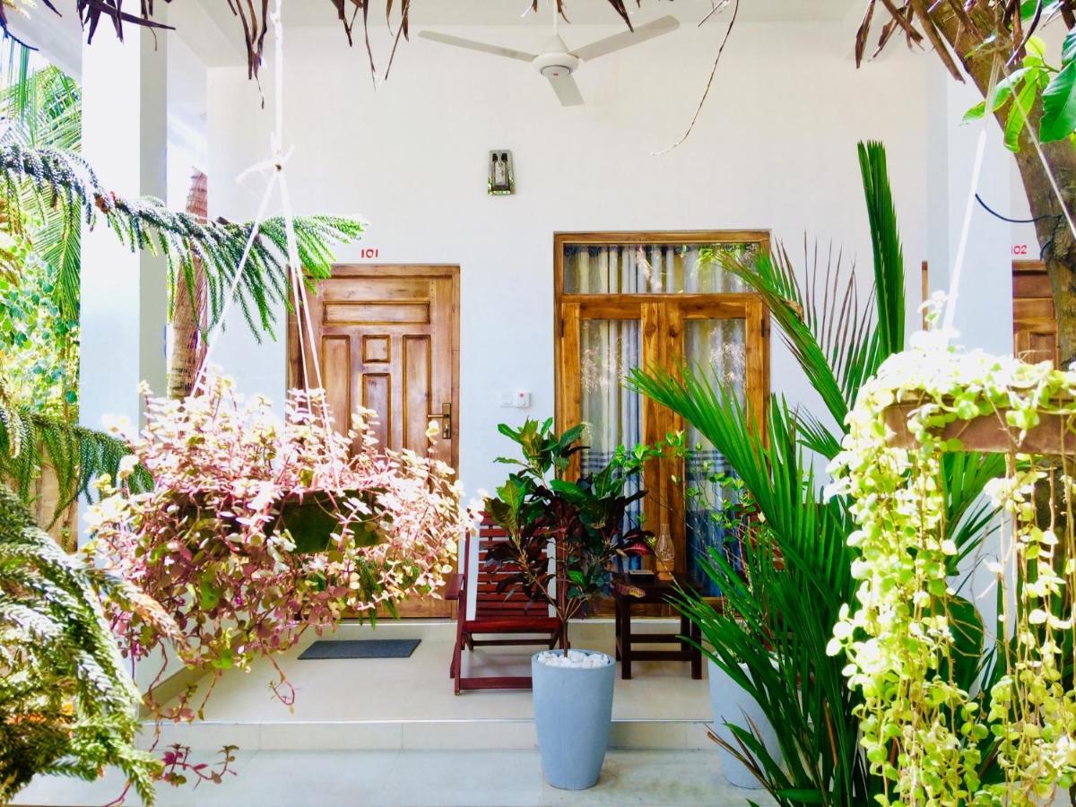 Tropicana Home Stay อารูกัมเบย์ ภายนอก รูปภาพ